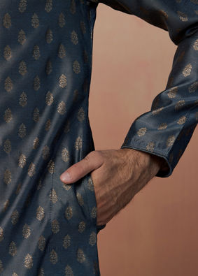 Grey Kurta Pajama With Golden Motif image number 3